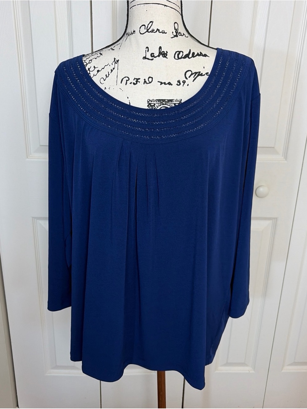 Susan Graver Style Navy Blue Pullover Tunic Top Size 3X, 3/4 Length Sleeves